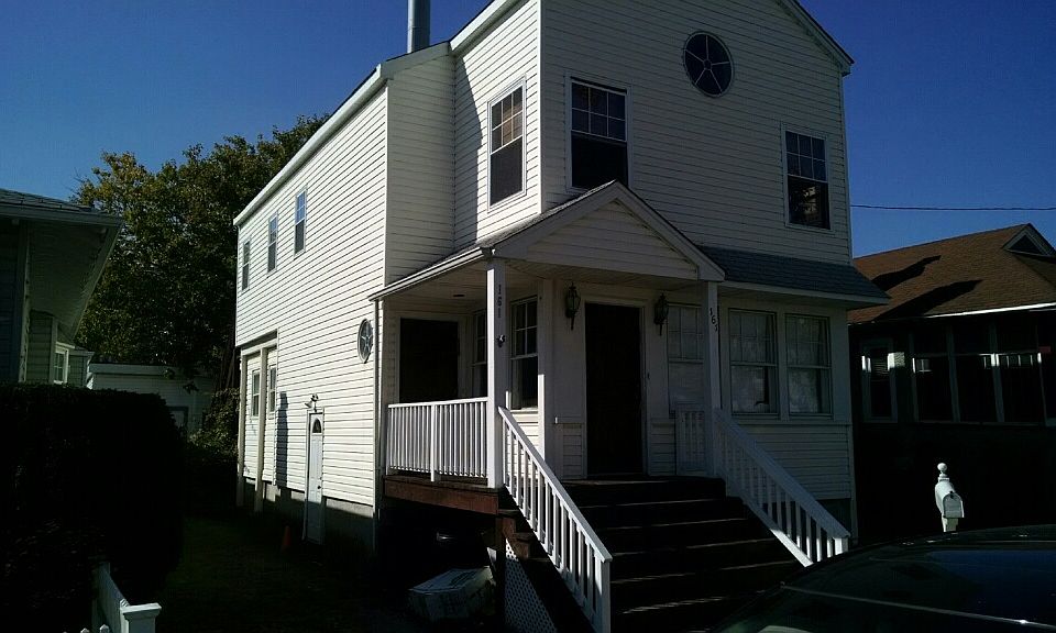 2nd image of 161 Beach 3rd St