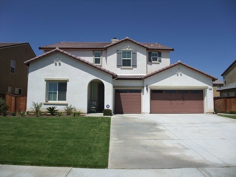 1st image of 27210 Delphinium Ave