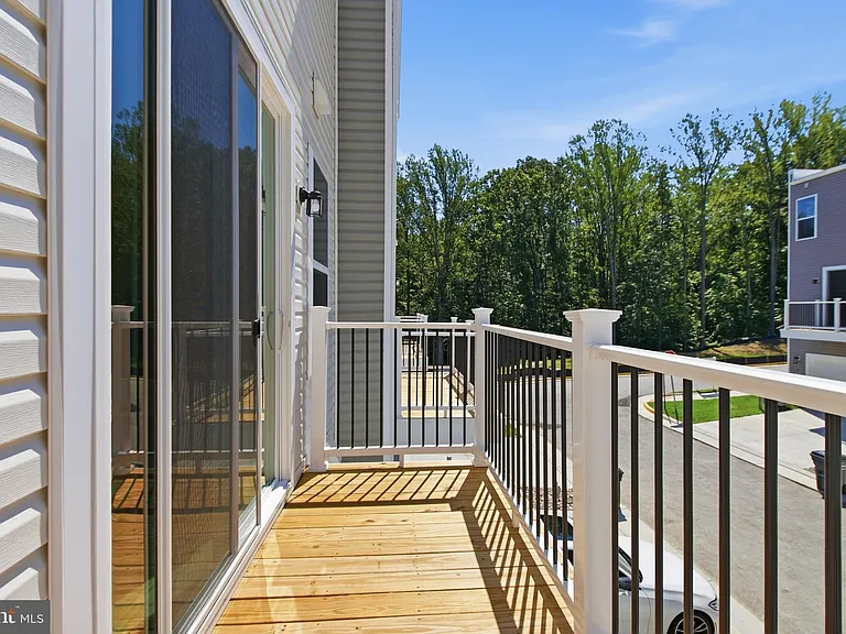 18002 Alicia Ave — Photo 37
