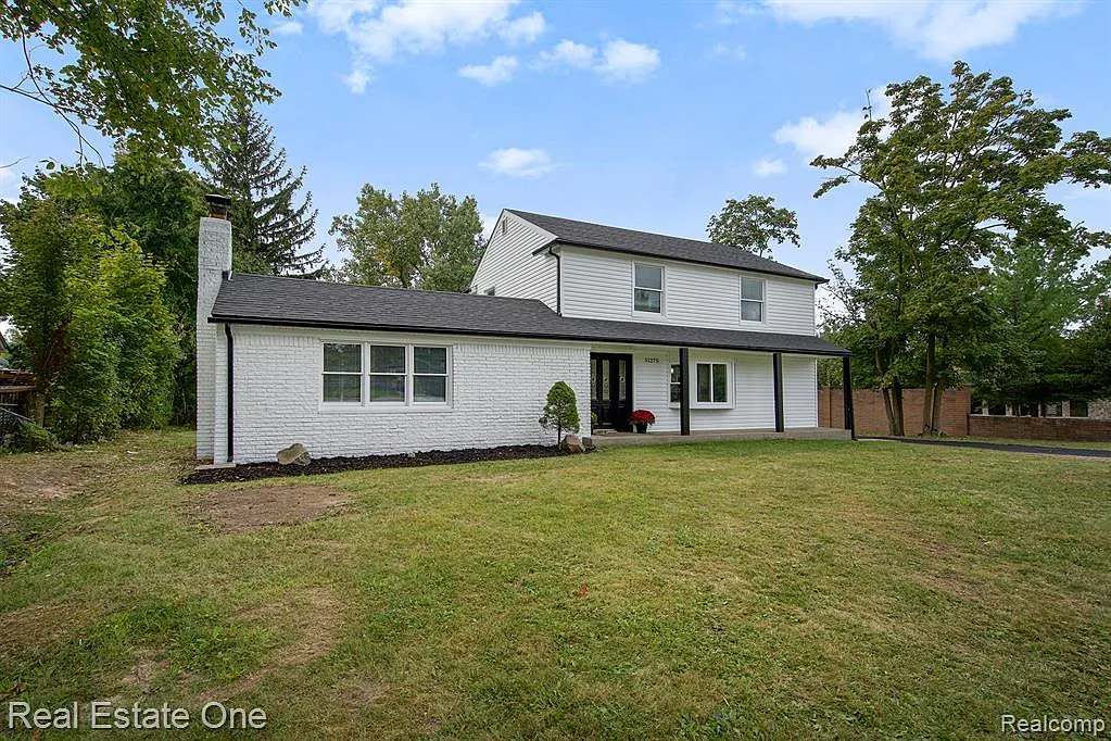 Building Photo - 51275 Seven Mile Rd