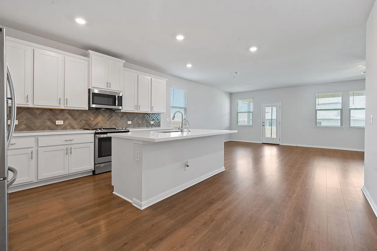 Building Photo - 321 Caisson Trl