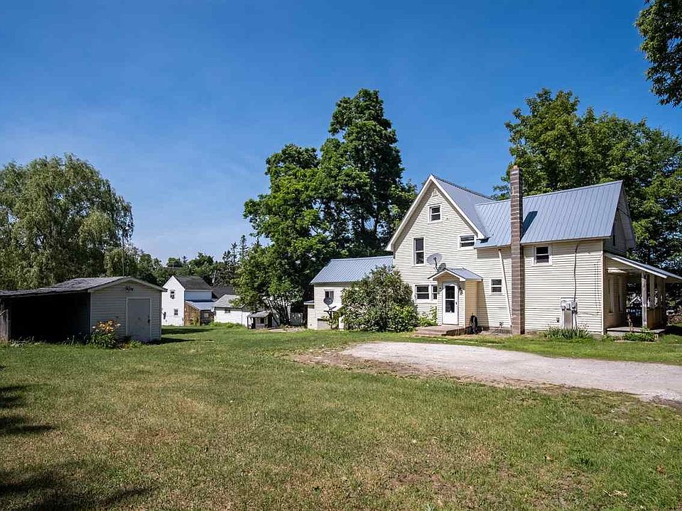 1st image of 16 Vaile St