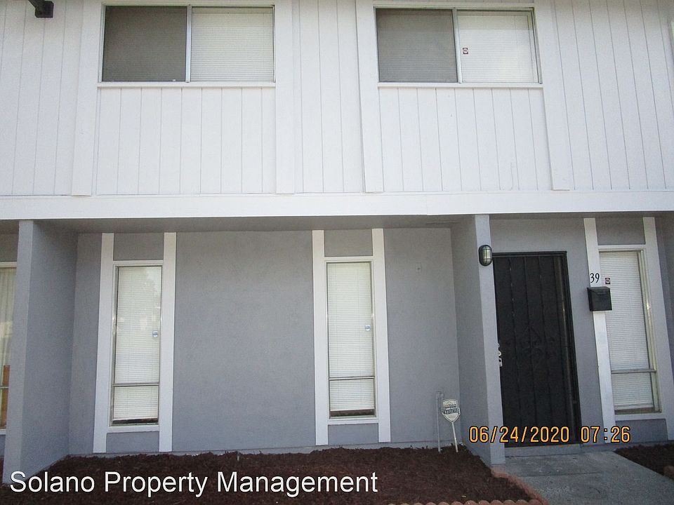 1st image of 39 El Basset Ct