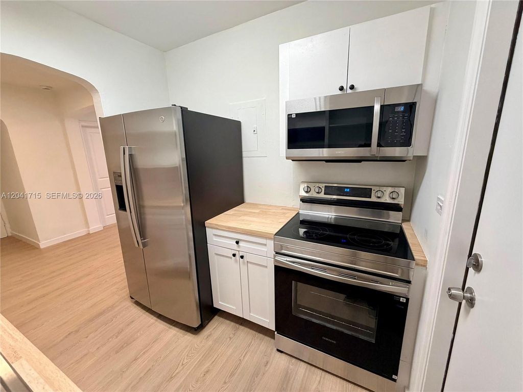 255 NW 32nd St, Miami, FL - View 5