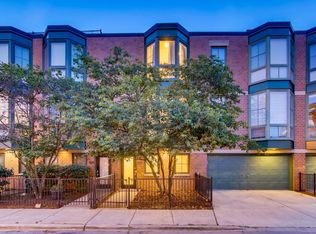 2700 N Seminary Ave APT D, Chicago, IL 60614