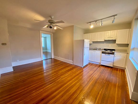 4th image of 963 Ponce De Leon Ave NE APT 415