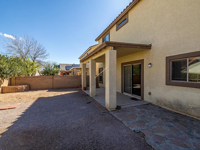 838 W Calle Valenciana — Photo 33