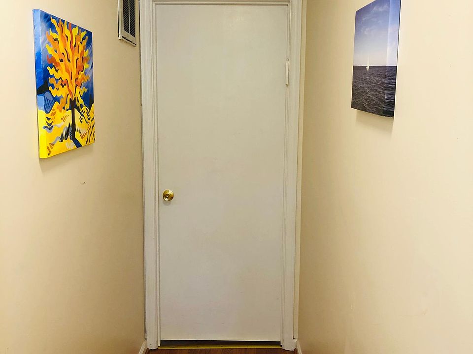 1st image of 1524 W 39th St