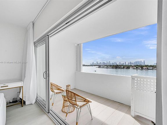 4th image of 3 Island Ave APT 6G