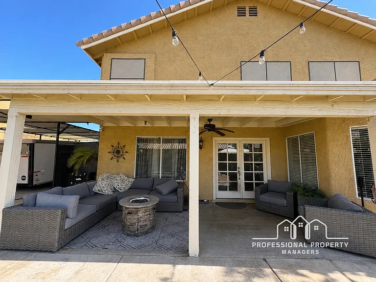 3522 W 12th Ln — Photo 31