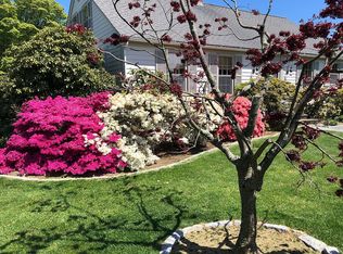 14 N Cove Rd, Old Saybrook, CT 06475