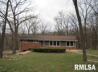 248 E Greenbrier Dr, East Peoria, IL 61611