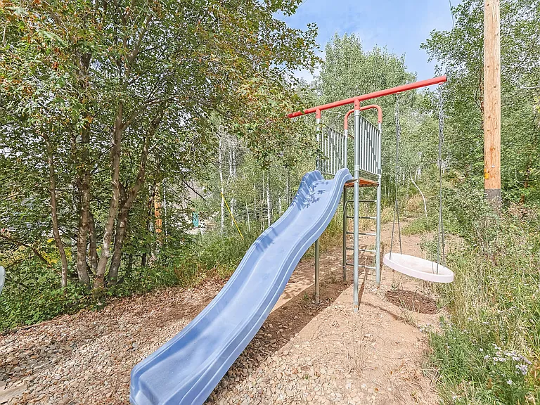4445 Hidden Cove Rd — Photo 60