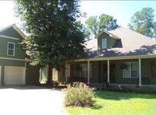 4413 Mill House Rd, Gulf Shores, AL 36542
