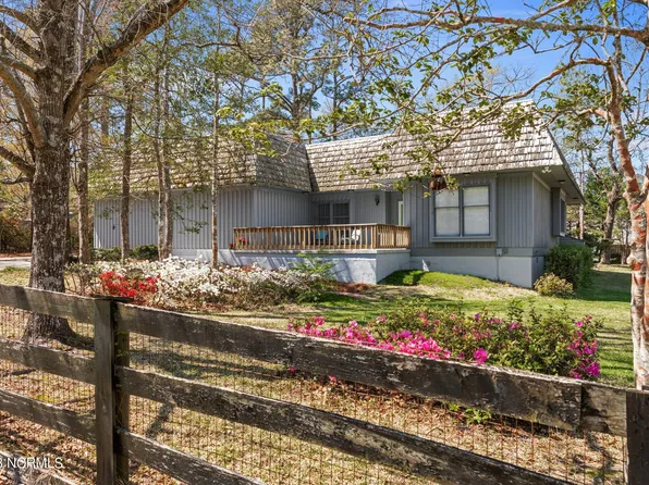108 Lockwood Drive, Morehead City, NC 28557