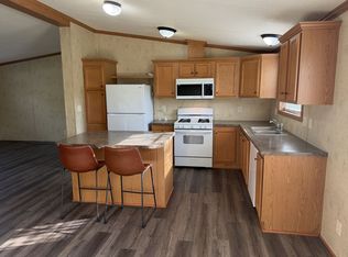 6150 York Rd, Spring Grove, PA 17362