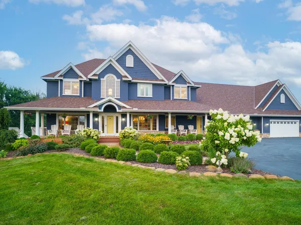 3050 Becker Rd, Maple Plain, MN 55359