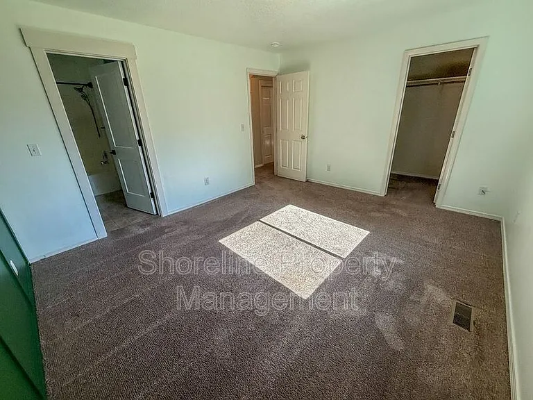 3420 N Oakstone Ave — Photo 27