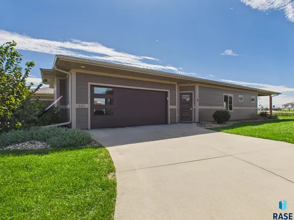 551 Ross St, Harrisburg, SD 57032