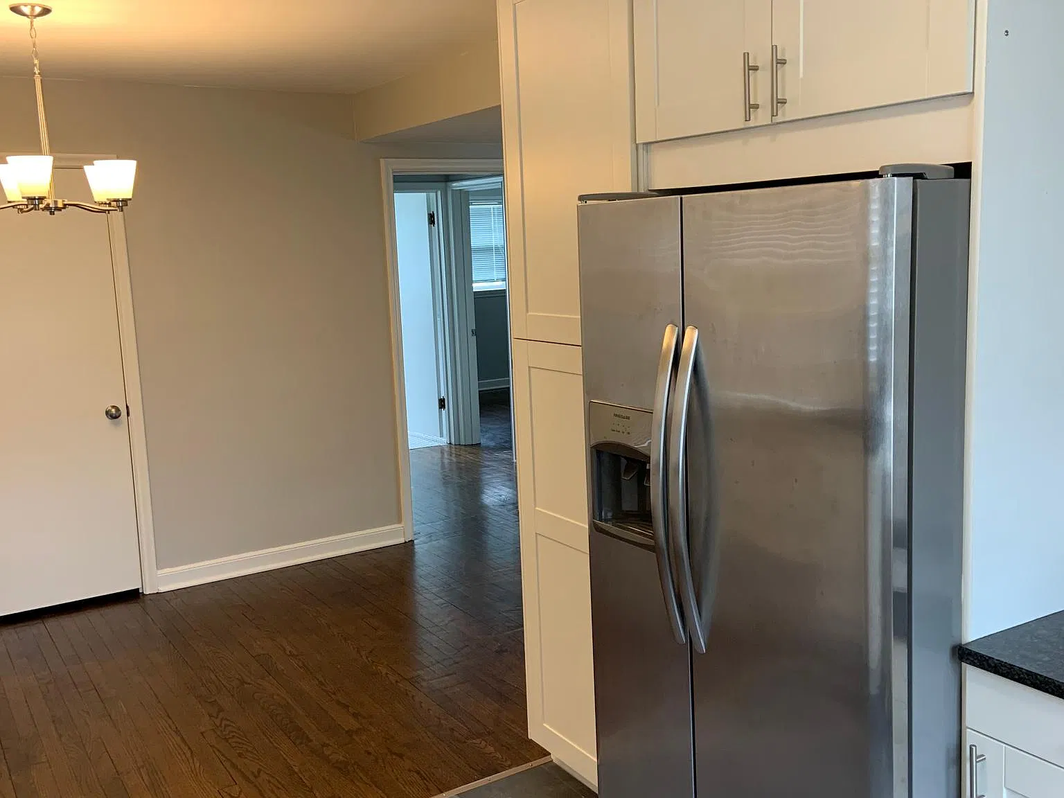 301 E Fairmount Ave — Photo 3