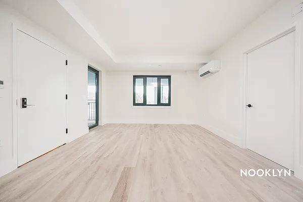 Rented by Nooklyn NYC LLC | media 57