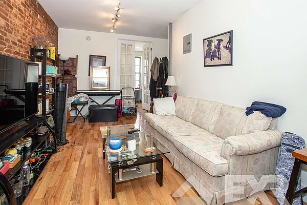 Rented by EXR | media 1