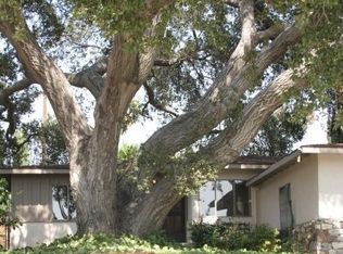 8425 Forsythe St, Sunland, CA 91040