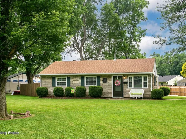 9606 El Prado St, Louisville, KY 40272