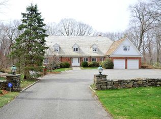 10 Langhorne Ln, Greenwich, CT 06831