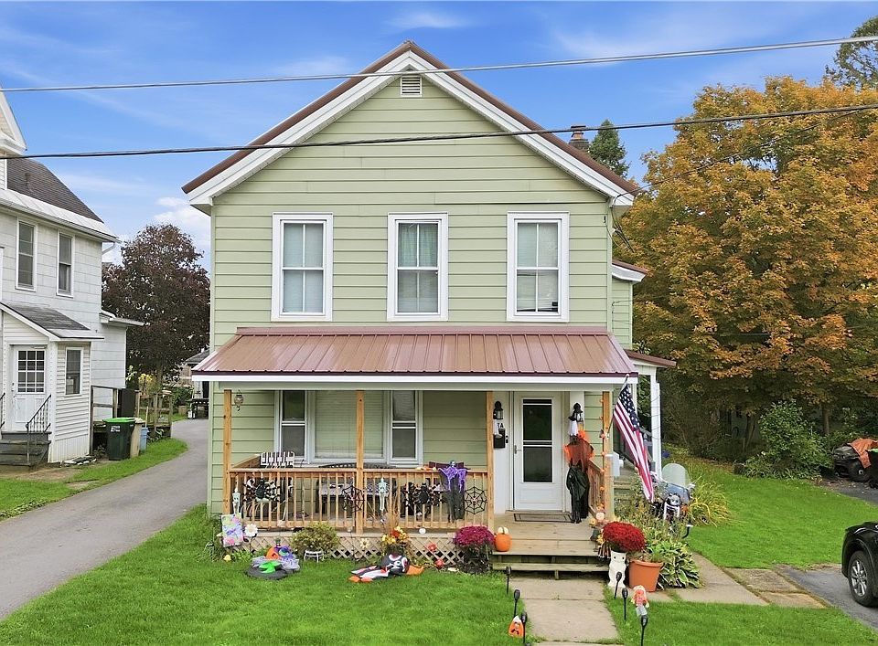 1st image of 8 Bellinger St