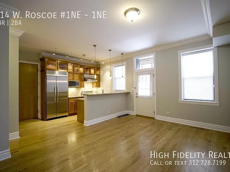 814 W Roscoe St #1NE — Photo 3