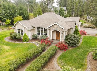 51 E Vine Maple Ln, Union, WA 98592