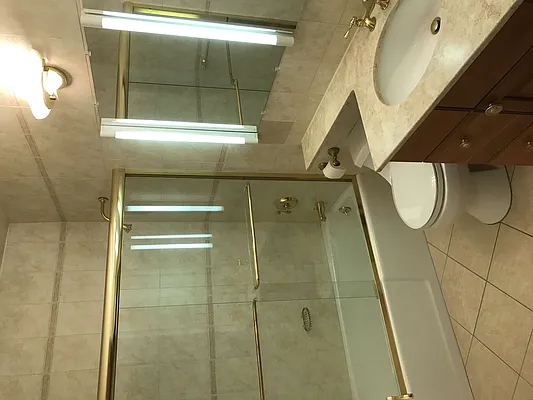 Rented by Realty Group International | media 49