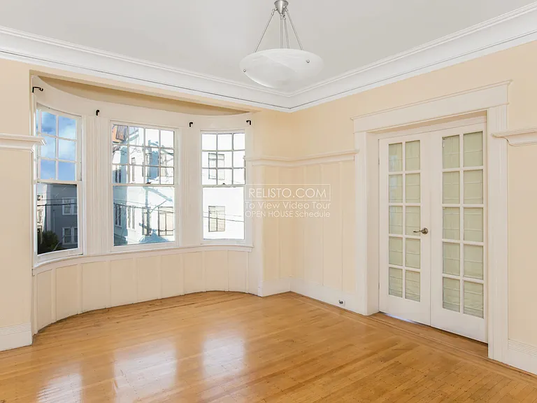 1041 Washington St #3 — Photo 3