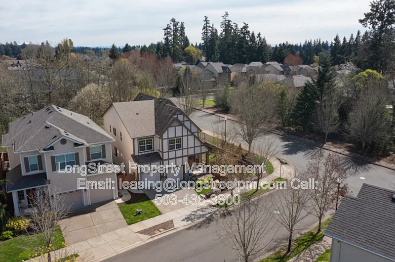 4 bed, 2.5 bath, 2532 sqft, $3,595 — Photo 3