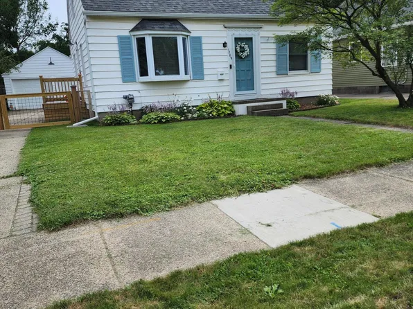 1209 Kelsey Ave, Lansing, MI 48910