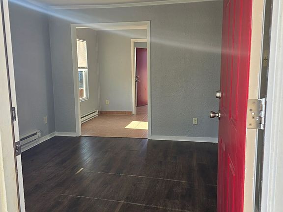 2nd image of 707-709 Duncan Rd #12