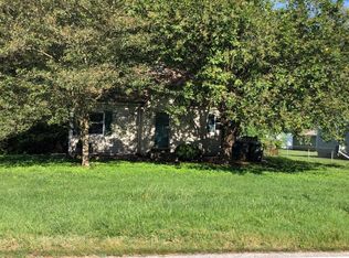 1923 S Red Bank Rd, Evansville, IN 47712