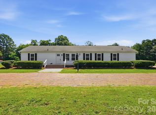 288 Farris Rd, Clover, SC 29710