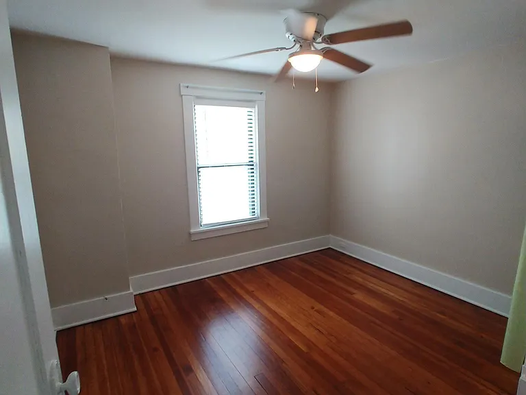 3237 Bookman Ave — Photo 13