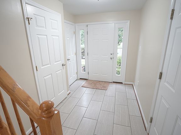 5th image of 4528 Papillion Ct