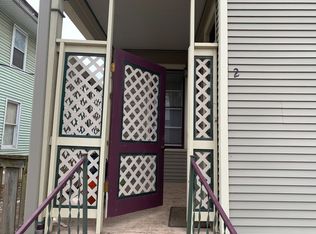 826 S Walnut St APT 2, Springfield, IL 62704