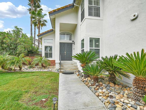 4th image of 5460 Azure Ct