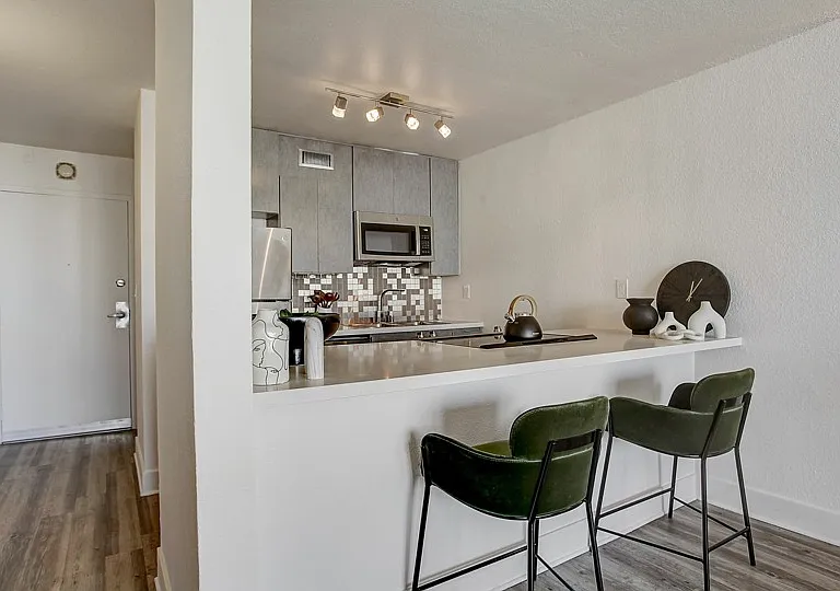 ReNew on Merritt — Photo 11