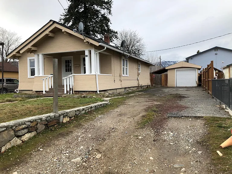 810 Cascade St — Photo 3