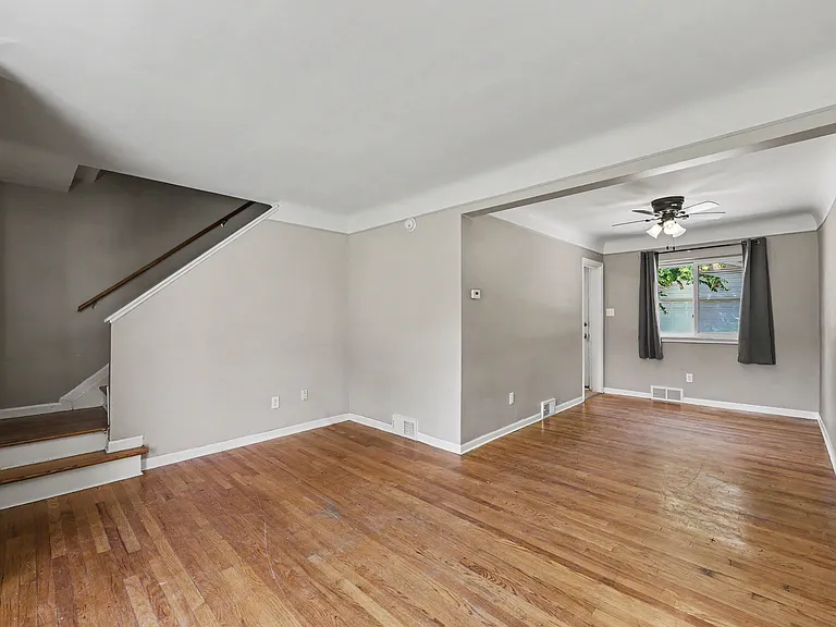 104 Crocker Blvd — Photo 4