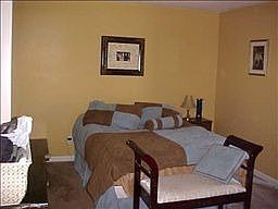 3rd image of 207 Bradley Ct