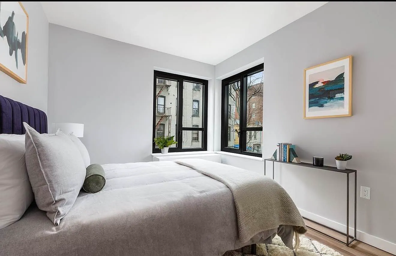 2415 Church Avenue — Photo 4