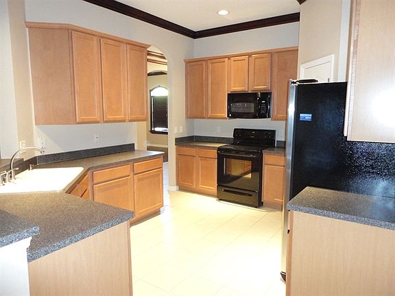 2nd image of 19222 Meadow Pine Dr