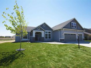 12217 Foxhaven St, Star, ID 83669